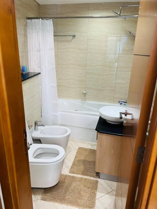 1 Bed Apartment With Sea View, Pool, Gym & Free Parking In Dubai Marina Экстерьер фото